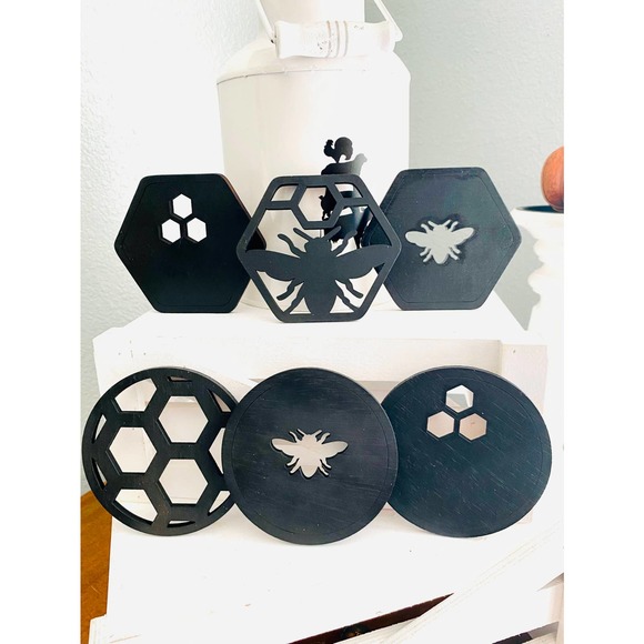 Set Of 6 Farmhouse Inspired Black Bee Themed Coasters - Picture 1 of 7